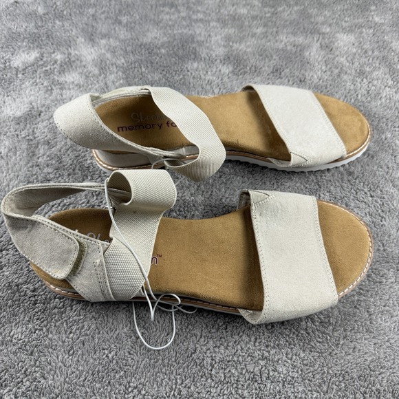 Skechers Shoes - Skechers Memory Foam Womens 10 White‎ Strap Low Wedge Sandals